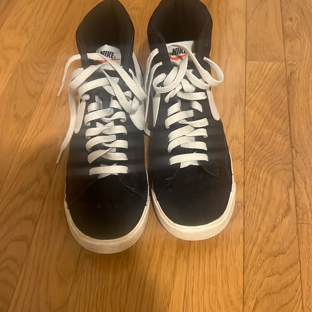 Black suede Women’s Nike Blazers